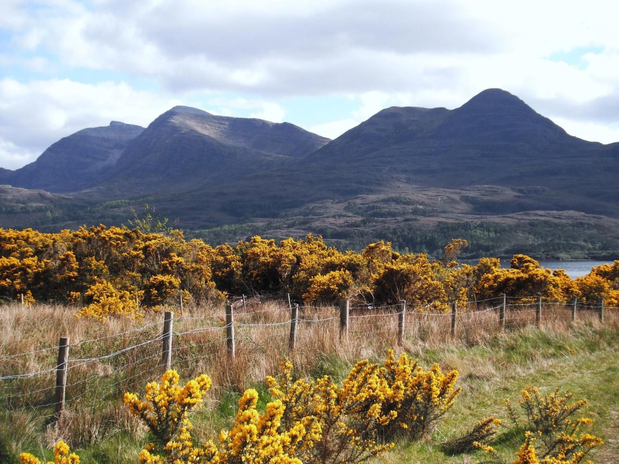 Torridon Youth Hostel Екстериор снимка